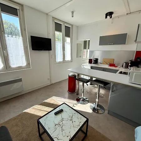 Apartment Once Upon A Time In - 213 Rouen